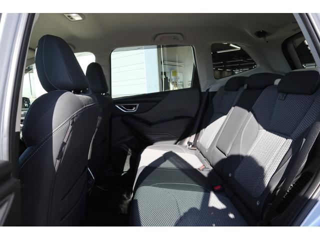 フォレスター ツーリング AWD/デュアル機能付きオートエアコン/オートワイパー/オートライト/ハイビームアシスト/シートヒーター/メモリーナビ/バックカメラ/ETC2.0(21枚目)