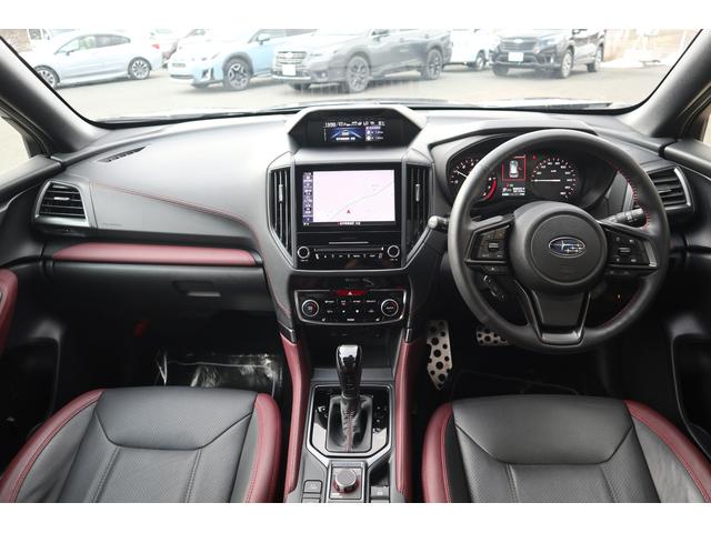 フォレスター ＳＴＩスポーツ　ＡＷＤ／アイサイトセーフティプラス／デュアル機能付きオートエアコン／オートワイパー／オートライト／ハイビームアシスト／本革シート／シートヒーター／メモリーナビ／バックカメラ／ＥＴＣ２．０（6枚目）