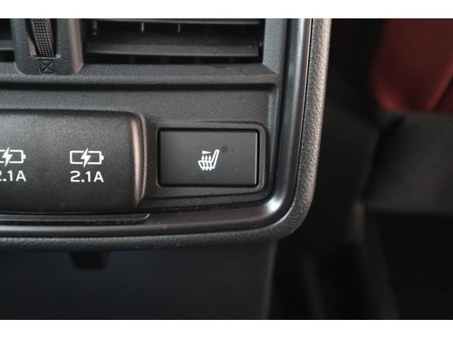 フォレスター ＳＴＩスポーツ　ＡＷＤ／アイサイトセーフティプラス／デュアル機能付きオートエアコン／オートワイパー／オートライト／ハイビームアシスト／本革シート／シートヒーター／メモリーナビ／バックカメラ／ＥＴＣ２．０（19枚目）