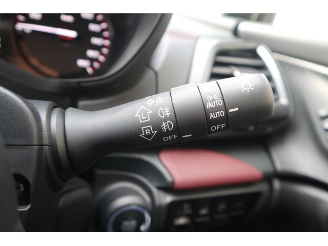 フォレスター ＳＴＩスポーツ　ＡＷＤ／アイサイトセーフティプラス／デュアル機能付きオートエアコン／オートワイパー／オートライト／ハイビームアシスト／本革シート／シートヒーター／メモリーナビ／バックカメラ／ＥＴＣ２．０（55枚目）