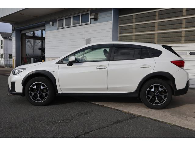 ＸＶ １．６ｉ－Ｌ　ＥｙｅＳｉｇｈｔ　ＡＷＤ／オートエアコン／オートワイパー／オートライト／ハイビームアシスト／メモリーナビ／バックカメラ／ＥＴＣ２．０／ドライブレコーダー（3枚目）