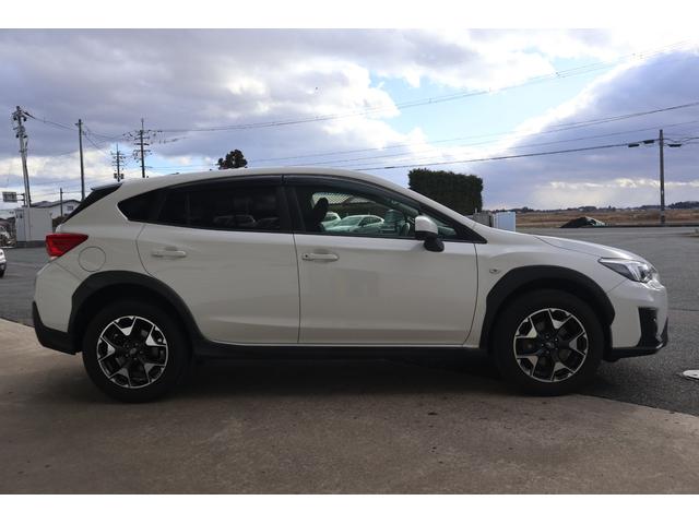 ＸＶ １．６ｉ－Ｌ　ＥｙｅＳｉｇｈｔ　ＡＷＤ／オートエアコン／オートワイパー／オートライト／ハイビームアシスト／メモリーナビ／バックカメラ／ＥＴＣ２．０／ドライブレコーダー（9枚目）