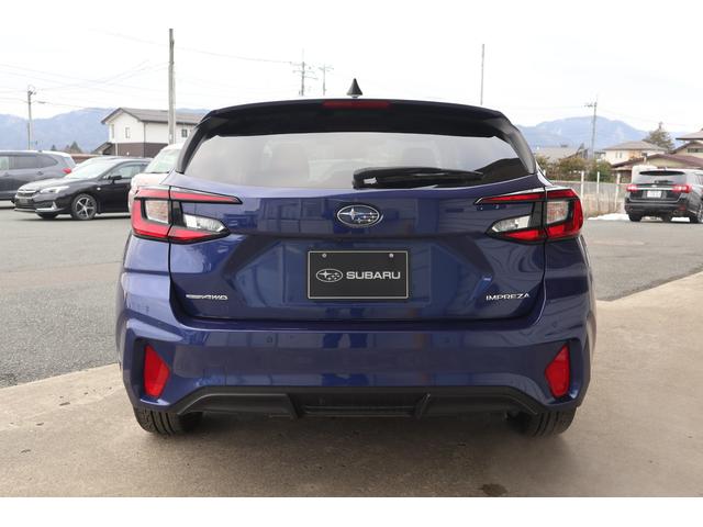 インプレッサ ＳＴ　元レンタカー　ＡＷＤ／新世代アイサイト／デュアル機能付きオートエアコン／オートワイパー／オートライト／シートヒーター／ステアリングヒーター／大型インフォメーションディスプレイ／全方位カメラ／ＥＴＣ（5枚目）