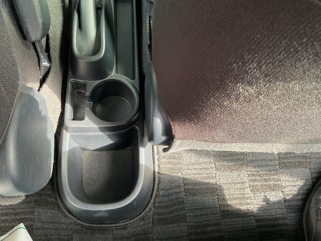 ヴィッツ 1.3F LEDエディション ワンオーナー・純正ナビ・ワンセグTV・バックカメラ・LEDヘッドライト・プリクラッシュセーフティ・レーンアシスト・アイドリングストップ・ETC・スマートキープッシュスタート(45枚目)