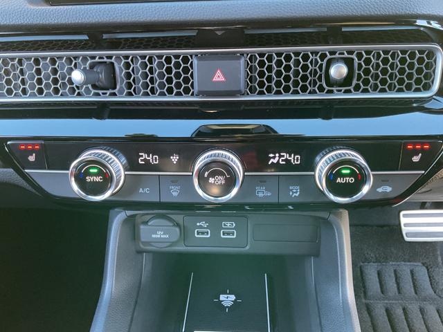 シビック e:HEV ワンオーナー・純正ナビ・フルセグTV・バックカメラ・ホンダセンシング・ブラインドスポットモニター・前後ドライブレコーダー・前席パワーシート・BOSEスピーカー・前席シートヒーター・ETC2.0(6枚目)