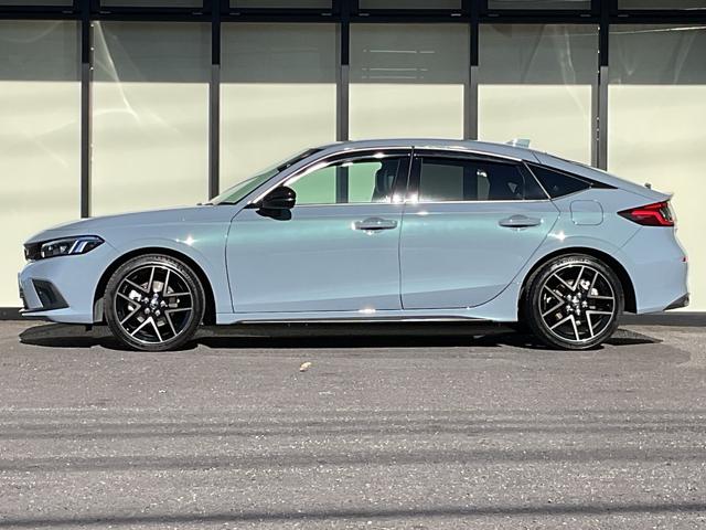 シビック e:HEV ワンオーナー・純正ナビ・フルセグTV・バックカメラ・ホンダセンシング・ブラインドスポットモニター・前後ドライブレコーダー・前席パワーシート・BOSEスピーカー・前席シートヒーター・ETC2.0(10枚目)