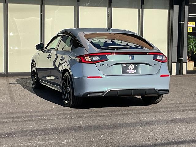 シビック e:HEV ワンオーナー・純正ナビ・フルセグTV・バックカメラ・ホンダセンシング・ブラインドスポットモニター・前後ドライブレコーダー・前席パワーシート・BOSEスピーカー・前席シートヒーター・ETC2.0(12枚目)
