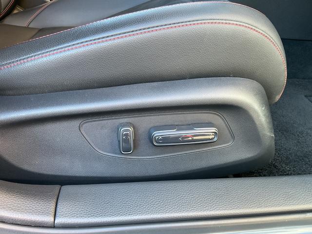 シビック e:HEV ワンオーナー・純正ナビ・フルセグTV・バックカメラ・ホンダセンシング・ブラインドスポットモニター・前後ドライブレコーダー・前席パワーシート・BOSEスピーカー・前席シートヒーター・ETC2.0(51枚目)