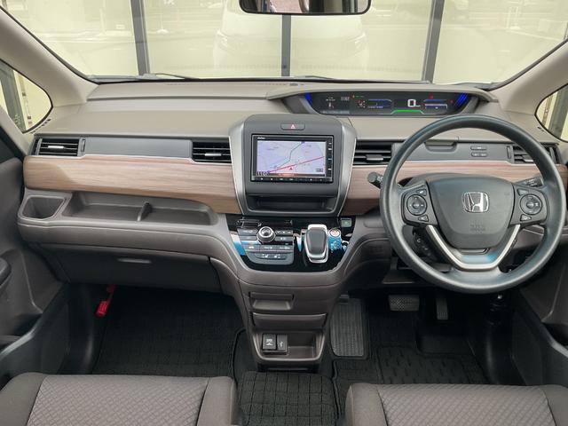 フリードハイブリッド ハイブリッド・Gホンダセンシング ワンオーナー・純正ナビ・バックカメラ・ホンダセンシング・両側パワースライドドア・ETC・前席シートヒーター・ドライブレコーダー・レーダークルーズコントロール(3枚目)