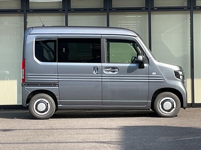 N-VAN+スタイル ファン・ホンダセンシング ワンオーナー・純正ナビ・フルセグTV・バックカメラ・ホンダセンシング・ETC・LEDヘッドライト・レーダークルーズコントロール・ドライブレコーダー・オートライト(12枚目)
