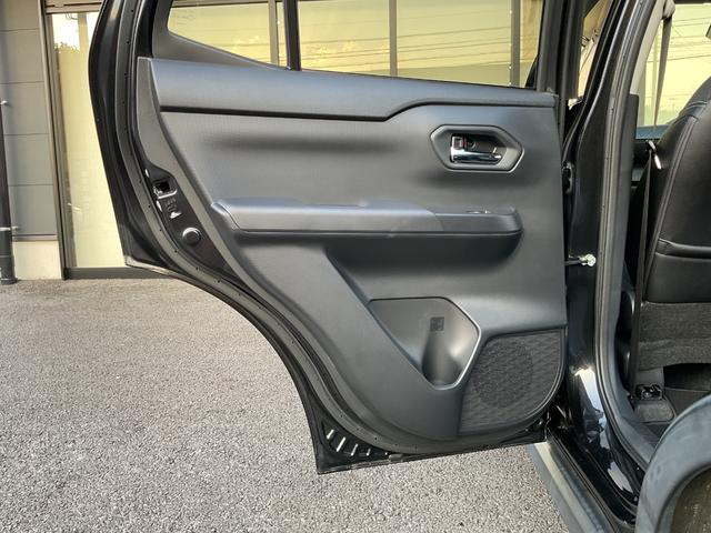 ロッキー プレミアムG HEV 社外ナビ・TV・バックカメラ・スマートアシスト・前席シートヒーター・ハーフレザーシート・電子パーキングブレーキ・レーダークルーズコントロール・リアフォグ・前後ドライブレコーダー・LEDオートライト(35枚目)