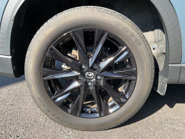 CX-5 20S ブラックトーンエディション ワンオーナー・純正ナビ・フルセグTV・全方位カメラ・前席シートヒーター・ステアリングヒーター・レーダークルーズコントロール・パワーバックドア・運転席メモリパワーシート・ヘッドアップディスプレイ(17枚目)