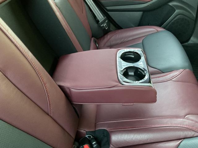 レヴォーグ ＳＴＩスポーツ　ＥＸ　純正ナビ・ドラレコ・ＥＴＣ・レーダークルーズ・前後席シートヒーター・メモリー付きパワーシート・衝突軽減ブレーキ・車線逸脱防止装置・パワーバックドア・パドルシフト・デジタルインナーミラー・ターボ車（34枚目）