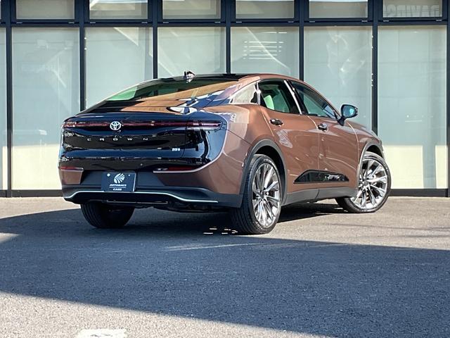 クラウンクロスオーバー Ｇアドバンスド・レザーパッケージ　ワンオーナー・純正ナビ・フルセグＴＶ・パノラミックビューモニター・セーフティセンス・ブラインドスポットモニター・純正ドライブレコーダー・ＥＴＣ２．０・前席シートヒーター・シートベンチレーション（2枚目）