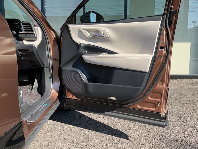 クラウンクロスオーバー Ｇアドバンスド・レザーパッケージ　ワンオーナー・純正ナビ・フルセグＴＶ・パノラミックビューモニター・セーフティセンス・ブラインドスポットモニター・純正ドライブレコーダー・ＥＴＣ２．０・前席シートヒーター・シートベンチレーション（23枚目）