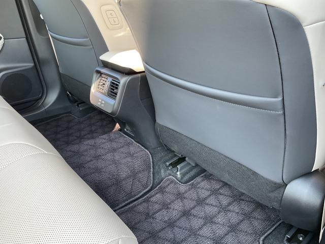 クラウンクロスオーバー Ｇアドバンスド・レザーパッケージ　ワンオーナー・純正ナビ・フルセグＴＶ・パノラミックビューモニター・セーフティセンス・ブラインドスポットモニター・純正ドライブレコーダー・ＥＴＣ２．０・前席シートヒーター・シートベンチレーション（36枚目）