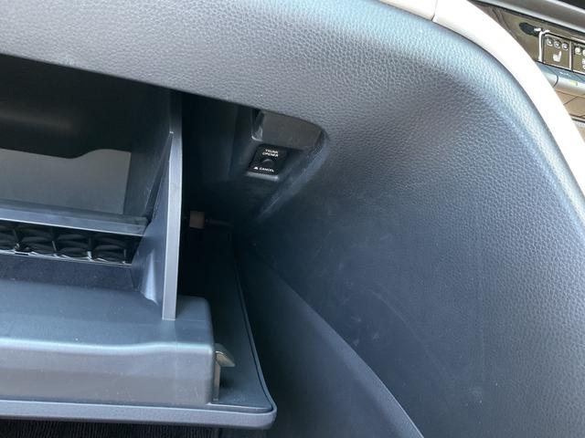 クラウンクロスオーバー Ｇアドバンスド・レザーパッケージ　ワンオーナー・純正ナビ・フルセグＴＶ・パノラミックビューモニター・セーフティセンス・ブラインドスポットモニター・純正ドライブレコーダー・ＥＴＣ２．０・前席シートヒーター・シートベンチレーション（67枚目）