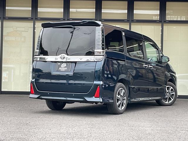 ヴォクシー ＺＳ　煌ＩＩ　ワンオーナー・純正ナビ・フルセグＴＶ・バックカメラ・純正フリップダウンモニター・両側パワースライドドア・セーフティセンス・ＥＴＣ・クルーズコントロール・スマートキープッシュスタート・８人乗り（2枚目）