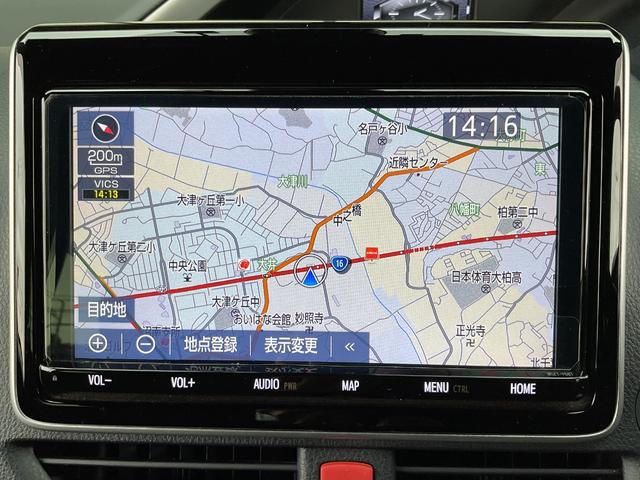 ヴォクシー ＺＳ　煌ＩＩ　ワンオーナー・純正ナビ・フルセグＴＶ・バックカメラ・純正フリップダウンモニター・両側パワースライドドア・セーフティセンス・ＥＴＣ・クルーズコントロール・スマートキープッシュスタート・８人乗り（4枚目）