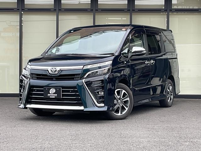 ヴォクシー ＺＳ　煌ＩＩ　ワンオーナー・純正ナビ・フルセグＴＶ・バックカメラ・純正フリップダウンモニター・両側パワースライドドア・セーフティセンス・ＥＴＣ・クルーズコントロール・スマートキープッシュスタート・８人乗り（10枚目）