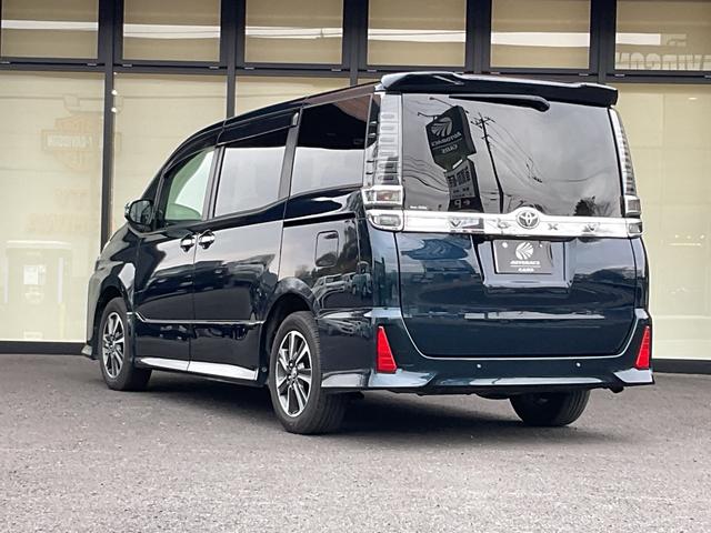 ヴォクシー ＺＳ　煌ＩＩ　ワンオーナー・純正ナビ・フルセグＴＶ・バックカメラ・純正フリップダウンモニター・両側パワースライドドア・セーフティセンス・ＥＴＣ・クルーズコントロール・スマートキープッシュスタート・８人乗り（15枚目）