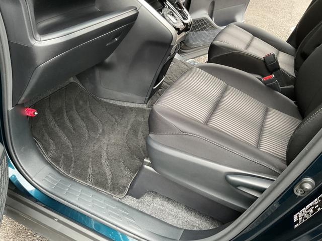 ヴォクシー ＺＳ　煌ＩＩ　ワンオーナー・純正ナビ・フルセグＴＶ・バックカメラ・純正フリップダウンモニター・両側パワースライドドア・セーフティセンス・ＥＴＣ・クルーズコントロール・スマートキープッシュスタート・８人乗り（32枚目）