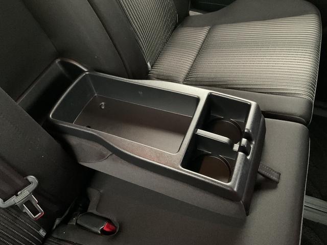 ヴォクシー ＺＳ　煌ＩＩ　ワンオーナー・純正ナビ・フルセグＴＶ・バックカメラ・純正フリップダウンモニター・両側パワースライドドア・セーフティセンス・ＥＴＣ・クルーズコントロール・スマートキープッシュスタート・８人乗り（37枚目）