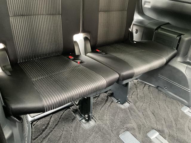 ヴォクシー ＺＳ　煌ＩＩ　ワンオーナー・純正ナビ・フルセグＴＶ・バックカメラ・純正フリップダウンモニター・両側パワースライドドア・セーフティセンス・ＥＴＣ・クルーズコントロール・スマートキープッシュスタート・８人乗り（39枚目）