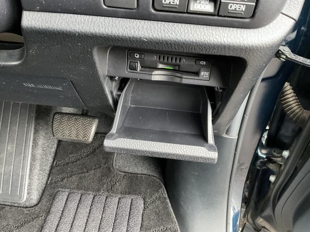 ヴォクシー ＺＳ　煌ＩＩ　ワンオーナー・純正ナビ・フルセグＴＶ・バックカメラ・純正フリップダウンモニター・両側パワースライドドア・セーフティセンス・ＥＴＣ・クルーズコントロール・スマートキープッシュスタート・８人乗り（68枚目）