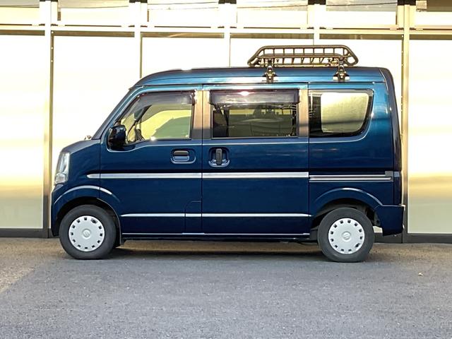 エブリイ ジョインターボ　ブレーキサポート・レーンアシスト・ＥＴＣ・オートライト・ドライブレコーダー・純正デッキ・キーレスキー・社外ベッドキット・キャリア（10枚目）