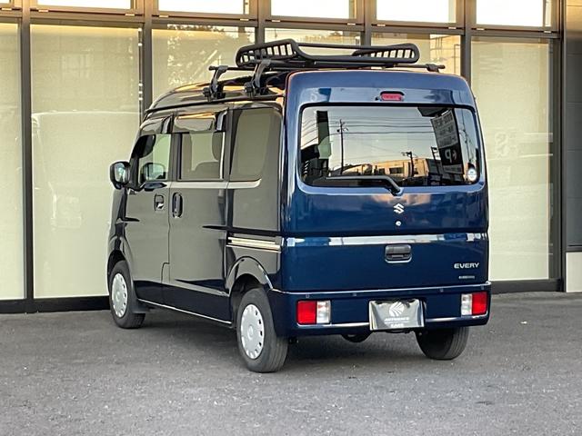エブリイ ジョインターボ　ブレーキサポート・レーンアシスト・ＥＴＣ・オートライト・ドライブレコーダー・純正デッキ・キーレスキー・社外ベッドキット・キャリア（11枚目）