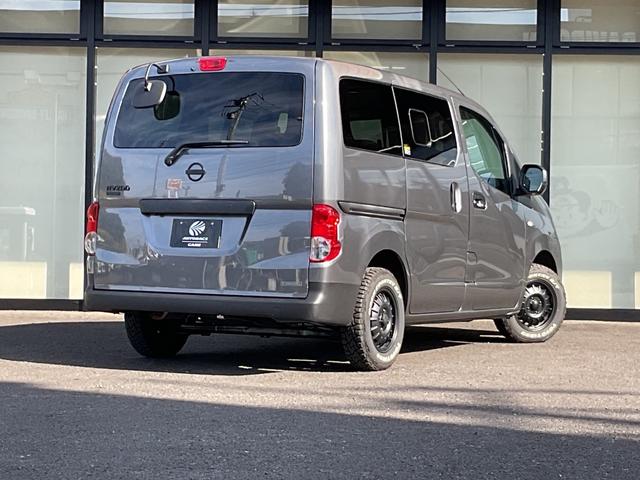 ＮＶ２００バネットバン ＧＸ　ワンオーナー・純正ナビ・フルセグＴＶ・エマージェンシーブレーキ・レーンアシスト・ＥＴＣ・オートライト・フォグランプ・スマートキー（2枚目）