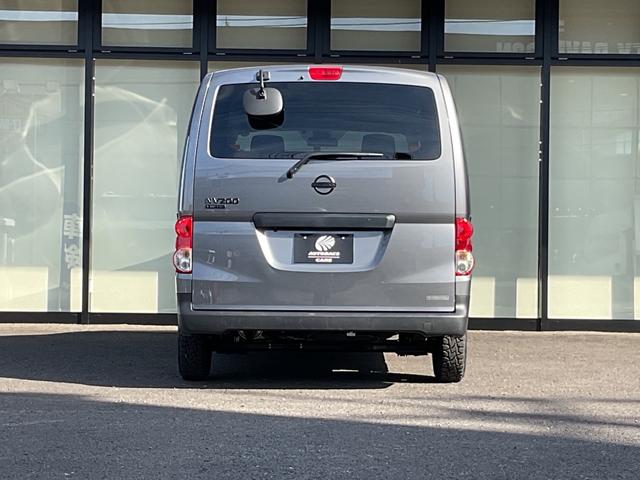 ＮＶ２００バネットバン ＧＸ　ワンオーナー・純正ナビ・フルセグＴＶ・エマージェンシーブレーキ・レーンアシスト・ＥＴＣ・オートライト・フォグランプ・スマートキー（16枚目）