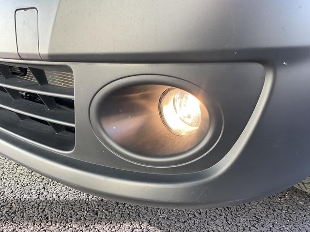ＮＶ２００バネットバン ＧＸ　ワンオーナー・純正ナビ・フルセグＴＶ・エマージェンシーブレーキ・レーンアシスト・ＥＴＣ・オートライト・フォグランプ・スマートキー（21枚目）