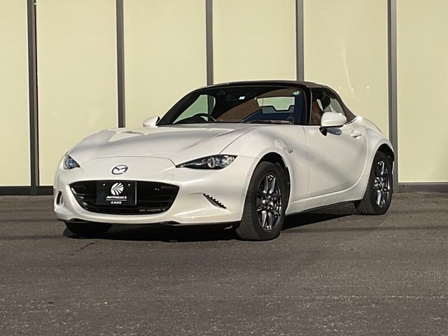 ロードスター ブラウン・トップ　純正ナビ・フルセグＴＶ・ＣＤ・ＤＶＤ・ＥＴＣ・クルーズコントロール・衝突軽減ブレーキ・レーンキープアシスト・シートヒーター・革調シート・クリアランスソナー・ＨＫＳマフラー・純正アルミ・オートハイビーム（4枚目）