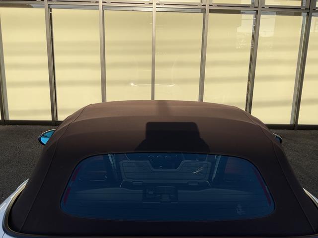 ロードスター ブラウン・トップ　純正ナビ・フルセグＴＶ・ＣＤ・ＤＶＤ・ＥＴＣ・クルーズコントロール・衝突軽減ブレーキ・レーンキープアシスト・シートヒーター・革調シート・クリアランスソナー・ＨＫＳマフラー・純正アルミ・オートハイビーム（25枚目）