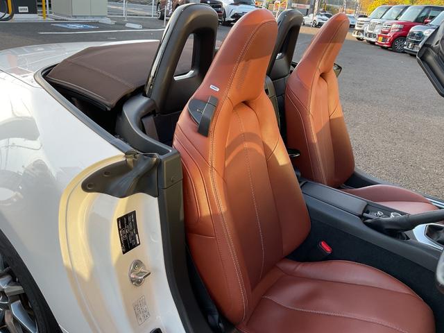 ロードスター ブラウン・トップ　純正ナビ・フルセグＴＶ・ＣＤ・ＤＶＤ・ＥＴＣ・クルーズコントロール・衝突軽減ブレーキ・レーンキープアシスト・シートヒーター・革調シート・クリアランスソナー・ＨＫＳマフラー・純正アルミ・オートハイビーム（32枚目）