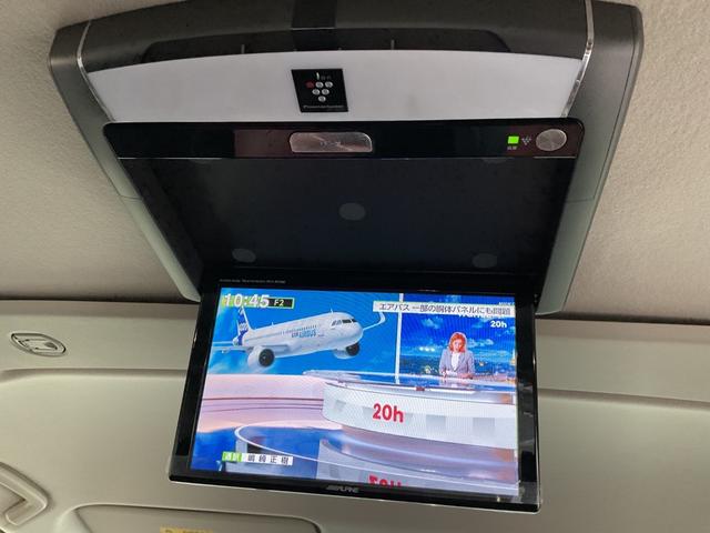 デリカD:5 D パワーパッケージ ワンオーナー・アルパインナビフルセグTV・バックカメラ・ETC・両側パワースライドドア・クルーズコントロール・アルパインフリップダウンモニター・パドルシフト・前席シートヒーター・HIDヘッドライト(7枚目)