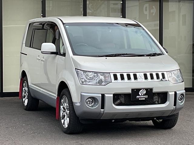 デリカD:5 D パワーパッケージ ワンオーナー・アルパインナビフルセグTV・バックカメラ・ETC・両側パワースライドドア・クルーズコントロール・アルパインフリップダウンモニター・パドルシフト・前席シートヒーター・HIDヘッドライト(11枚目)