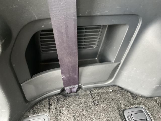 デリカD:5 D パワーパッケージ ワンオーナー・アルパインナビフルセグTV・バックカメラ・ETC・両側パワースライドドア・クルーズコントロール・アルパインフリップダウンモニター・パドルシフト・前席シートヒーター・HIDヘッドライト(43枚目)