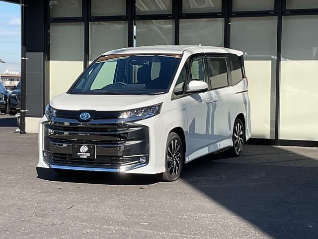 ノア ハイブリッドS-Z ワンオーナー・純正ナビ・TV+CD・DVD・快適利便パッケージ・アドバンストパーク・ヘッドアップディスプレイ・デジタルインナーミラー・寒冷地仕様・パノラミックビューモニター・ユニバーサルステップ(11枚目)