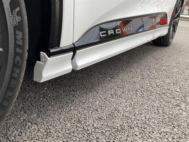 クラウンスポーツ Z ワンオーナー・純正ナビ・フルセグTV・パノラミックビューモニター・パノラマルーフ・モデリスタエアロ・セーフティセンス・ヘッドアップディスプレイ・ブラインドスポットモニター・純正ドライブレコーダー(25枚目)