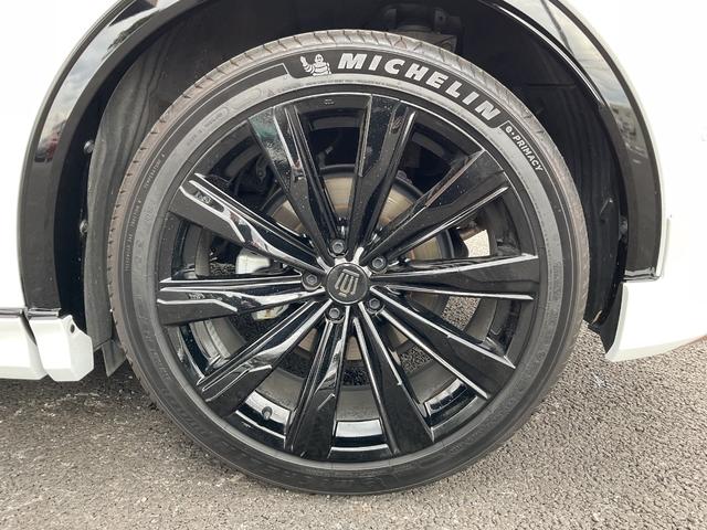 クラウンスポーツ Z ワンオーナー・純正ナビ・フルセグTV・パノラミックビューモニター・パノラマルーフ・モデリスタエアロ・セーフティセンス・ヘッドアップディスプレイ・ブラインドスポットモニター・純正ドライブレコーダー(29枚目)