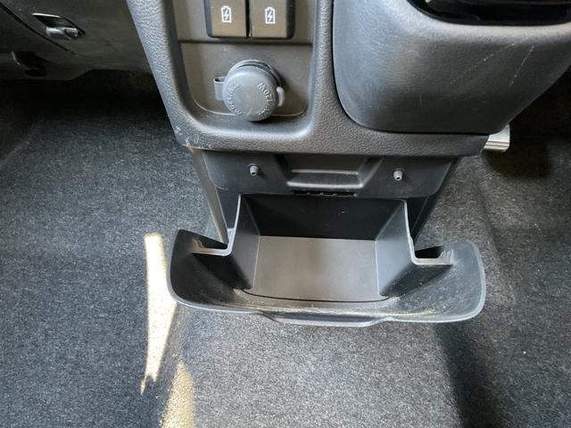 ソリオバンディット ハイブリッドMV ワンオーナー・純正ナビ・TV・全方位カメラ・ブレーキサポート・ヘッドアップディスプレイ・レーダークルーズコントロール・両側パワースライドドア・前席シートヒーター・前後ドライブレコーダー(45枚目)