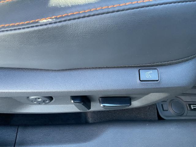 アウトランダーPHEV P ワンオーナー・純正ナビ・TV・マルチアラウンドモニター・ステアリングヒーター・ハーフレザーシート・シートヒーター・BOSEサウンド・レーダークルーズ・ETC2.0・ブラインドスポット・パワーバックドア(20枚目)