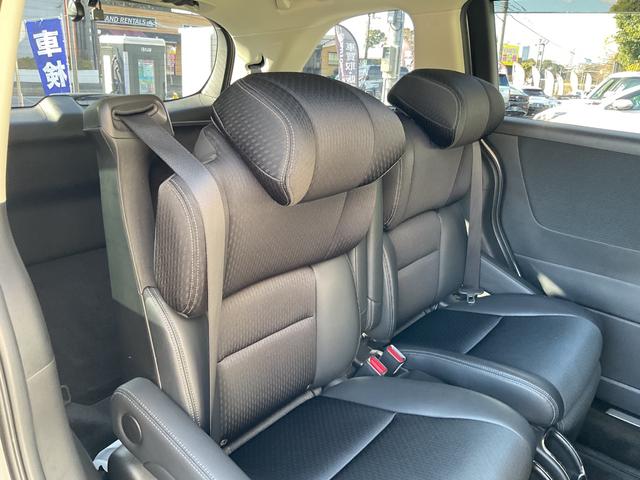 オデッセイハイブリッド e:HEVアブソルート・EX HKS車高調・純正フリップダウンモニター・純正ナビTV・マルチビューカメラ・ブラインドスポット・パワーバックドア・ETC2.0・両側パワースライドドア・ホンダセンシング・スマートパーキングアシスト(17枚目)