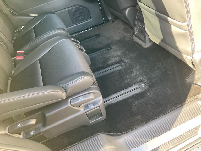 オデッセイハイブリッド e:HEVアブソルート・EX HKS車高調・純正フリップダウンモニター・純正ナビTV・マルチビューカメラ・ブラインドスポット・パワーバックドア・ETC2.0・両側パワースライドドア・ホンダセンシング・スマートパーキングアシスト(18枚目)