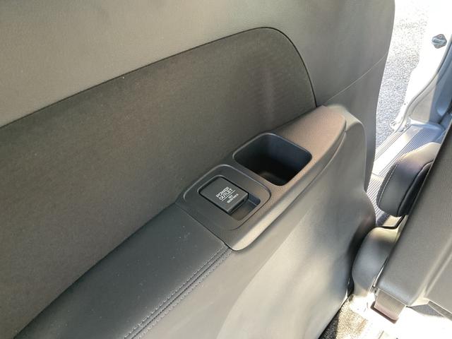 オデッセイハイブリッド e:HEVアブソルート・EX HKS車高調・純正フリップダウンモニター・純正ナビTV・マルチビューカメラ・ブラインドスポット・パワーバックドア・ETC2.0・両側パワースライドドア・ホンダセンシング・スマートパーキングアシスト(46枚目)