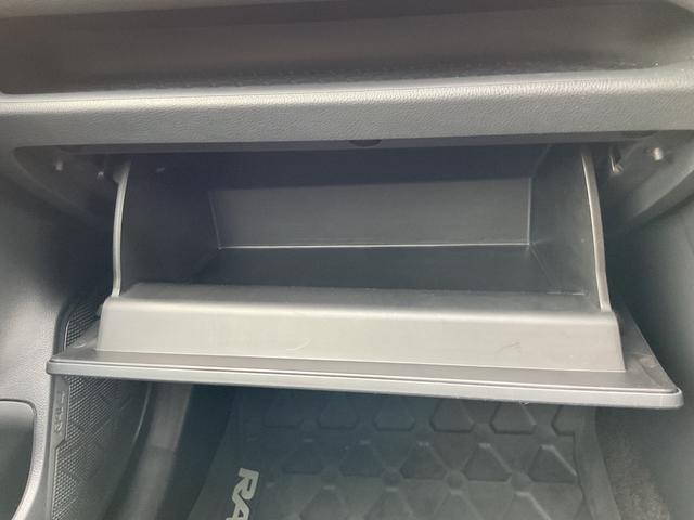 ＲＡＶ４ Ｘ　ワンオーナー・純正ディスプレイオーディオ・ナビ・フルセグＴＶ・バックカメラ・セーフティセンス・レーダークルーズコントロール・前後ドライブレコーダー・ＥＴＣ２．０（39枚目）