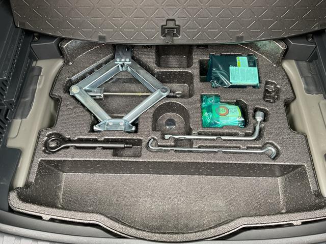 ＲＡＶ４ Ｘ　ワンオーナー・純正ディスプレイオーディオ・ナビ・フルセグＴＶ・バックカメラ・セーフティセンス・レーダークルーズコントロール・前後ドライブレコーダー・ＥＴＣ２．０（44枚目）